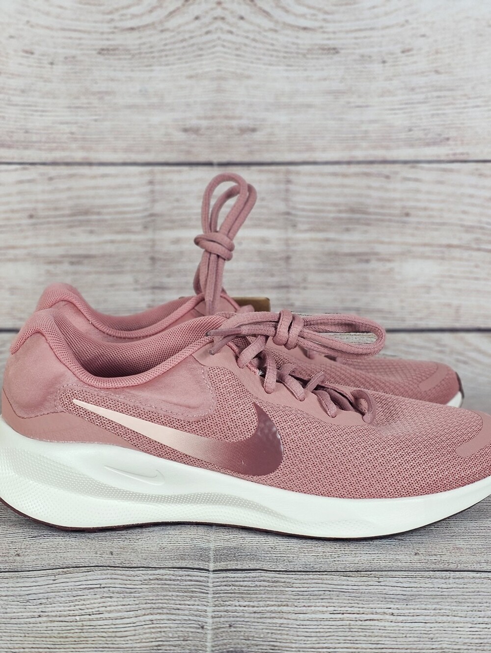 Nike Revolution Mesh Rosewood Running Gym Shoes Women's Size 7 FB2208-603 NWOB
